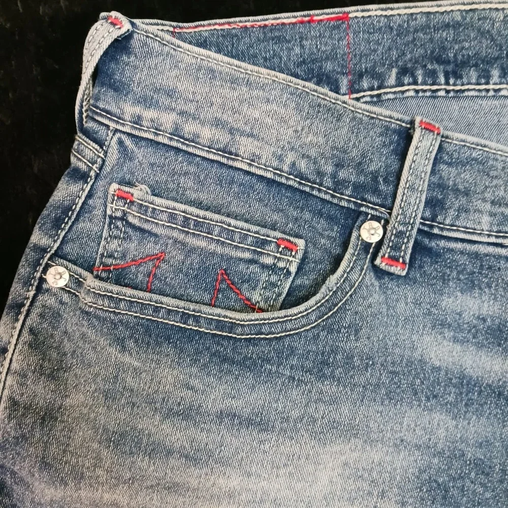 True Religion Jeans Men's Light Delightful Wash Ricky‎ Relaxed Straight Sz 33x34